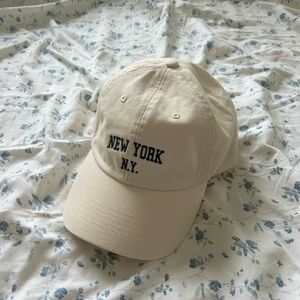 NEW YORK BASEBALL HAT